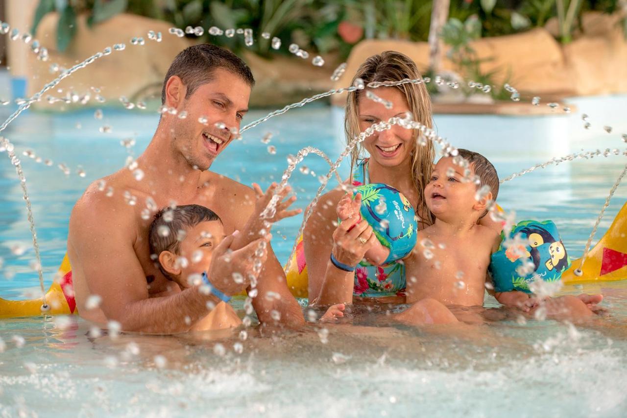 Hotel Camping Sunissim Le Bel Air 5 Stars By Locatour Les Sables-dʼOlonne Exteriér fotografie
